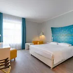 מלון Ibis Styles 3*