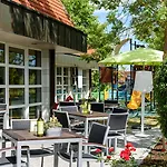 Ibis Styles Hotel 3*