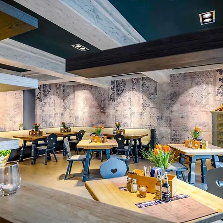 Ibis Styles 3*